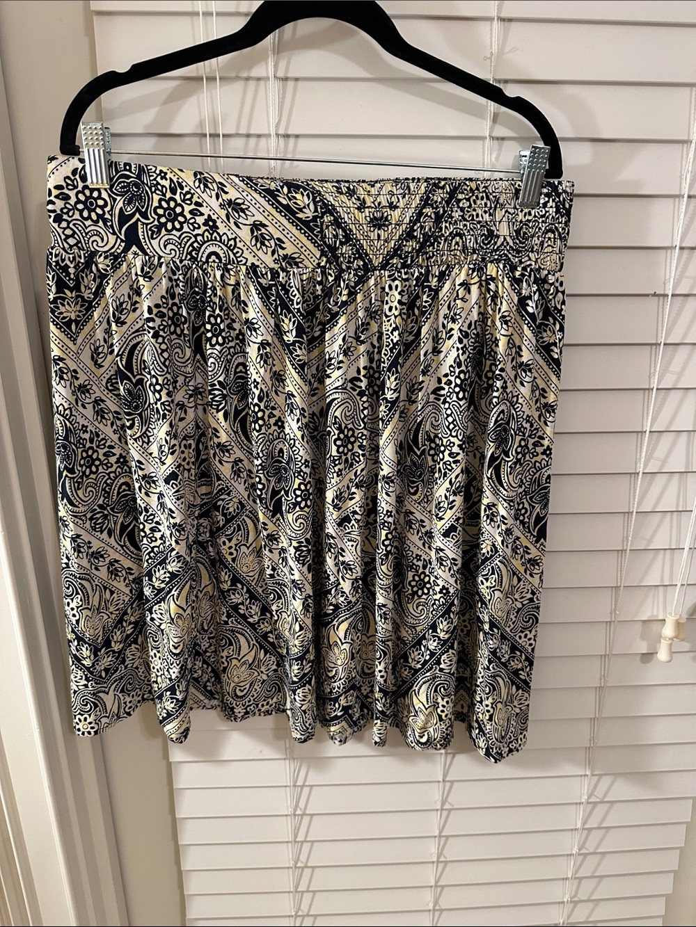 Lane Bryant Navy and Cream Paisley Smocked-Waist Skirt